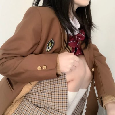 银发的阿基多